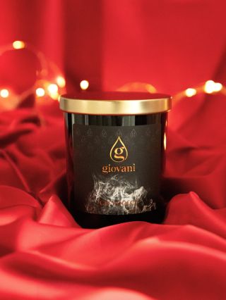 🩶🥰 GREY DOLCE vult de ruimte met zachtheid en warme elegantie – precies zoals de dagen na Kerstmis. Wanneer de cadeaus al...